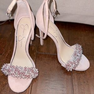 Jessica Simpson size 7 heels